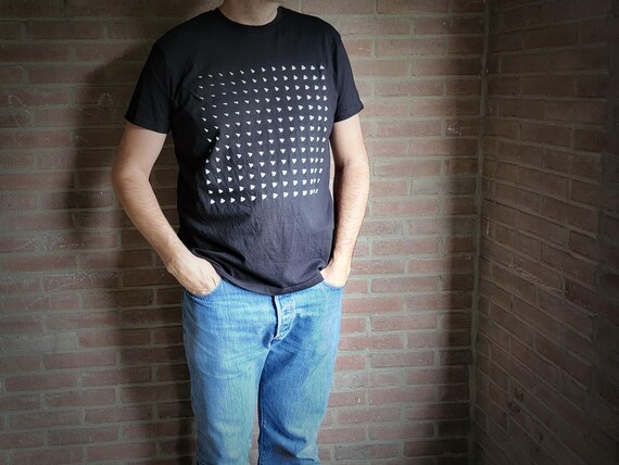 Colourful geometric triangle t-shirt